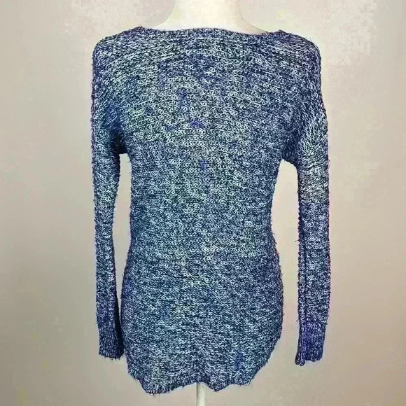 American Eagle Blue & White V-Neck Pullover Sweater Size XS - Picture 4 of 8